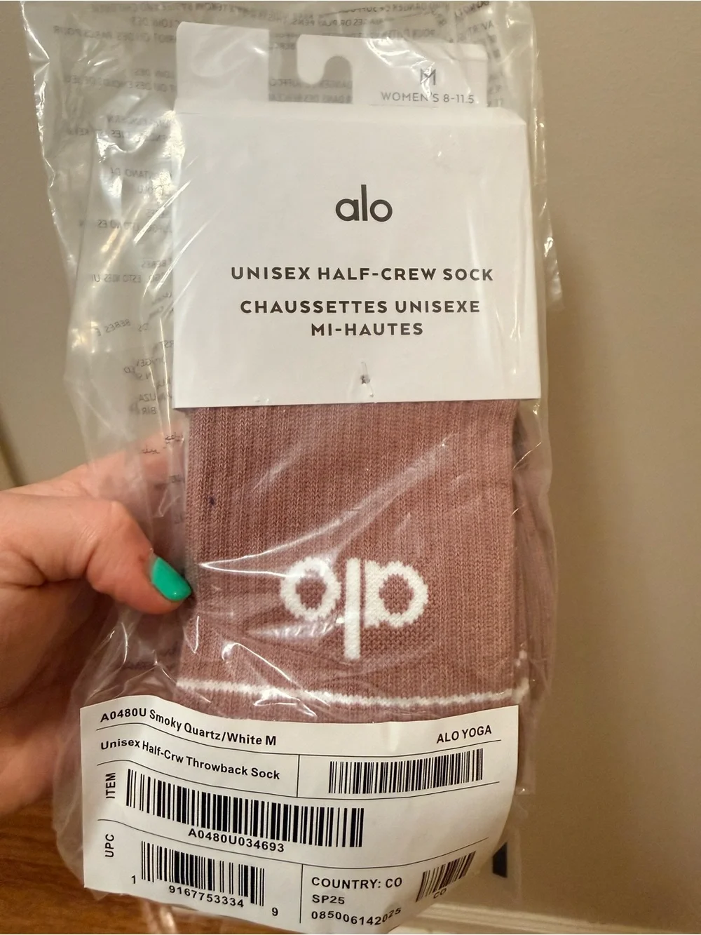 ALO Yoga - Smoky Quartz *Unisex* Half-Crew Socks - size M - brand new!